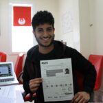Die Vorbereitung auf die IELTS Prüfung kann überwältigend sein, insbesondere angesichts des Drucks, eine hohe Punktzahl für Studium, Beruf oder Einwanderung zu erreichen. Der Schlüssel zum Erfolg liegt in kontinuierlichem Üben, Vertrautheit mit dem Testformat und dem Zugang zu zuverlässigen Lernmaterialien. Hier wird IELTS-Practice-Tests.com zu einem unverzichtbaren Partner auf Ihrem Weg zur perfekten Vorbereitung.