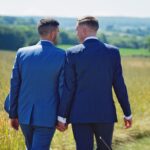 In einer zunehmend digitalisierten Welt ist die Suche nach echten menschlichen Beziehungen wichtiger denn je. Für schwule Männer in der ganzen Schweiz bietet Gaypartner.ch einen eigenen Online-Raum, der authentische Beziehungen, tiefgründige Gespräche und Begegnungen im realen Leben fördert. Mit einem starken lokalen Fokus und einem tiefen Verständnis für die Schweizer Kultur und Werte schafft die Plattform ein Umfeld, in dem sich Kontakte persönlich und gleichzeitig unkompliziert anfühlen.