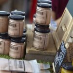 In der schnelllebigen Welt von Beauty und Selbstpflege kann die Suche nach einer zuverlässigen Quelle für hochwertige Produkte den entscheidenden Unterschied machen. Angesichts der unzähligen Online Angebote suchen Kundinnen und Kunden nach Plattformen, die Authentizität, Vielfalt und Komfort vereinen. Qathu stellt sich dieser Herausforderung als vertrauenswürdige Adresse für Premium-Beautyprodukte und bietet ein außergewöhnliches Einkaufserlebnis in ganz Italien und Europa.
