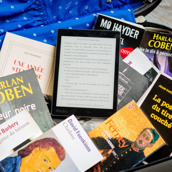 In einer Welt, in der digitaler Komfort auf die wachsende Leselust trifft, sticht ebook.de als eine der führenden deutschen Plattformen für das Entdecken und Genießen von Büchern in modernen Formaten hervor. Ob Sie ein begeisterter Leser, ein gelegentlicher Hörer oder jemand sind, der neue literarische Welten erkundet ebook.de bietet Ihnen eine nahtlose und barrierefreie Möglichkeit, Geschichten jederzeit und überall zu erleben.