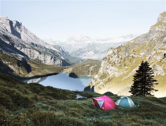 Da Reisende zunehmend flexible, naturnahe und familienfreundliche Urlaubsangebote suchen, hat sich Campingurlaub zu einem der am schnellsten wachsenden Reisetrends in Europa entwickelt. Allcamps hat sich als eine der führenden Campingurlaubsplattformen in Europa etabliert und bietet Zugang zu über 1.500 Campingplätzen in einigen der schönsten Regionen des Kontinents. Von den Stränden Kroatiens über die Seen Italiens bis hin zu den Küsten Frankreichs und Spaniens – Allcamps hilft Reisenden, Outdoor-Erlebnisse zu entdecken, die Komfort, Abenteuer und Entspannung vereinen.