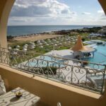 Als eine der einflussreichsten Reiseplattformen weltweit prägt Booking.com weiterhin die Reiseplanung und das Reiseerlebnis von Millionen von Reisenden. Mit einer riesigen Auswahl an Unterkünften, flexiblen Buchungsoptionen und dem Fokus auf Nutzervertrauen ist die Marke weltweit führend in der digitalen Reiseinnovation. Ob Luxushotels in Berlin, Berghütten in Bayern oder Strandvillen in Portugal – Booking.com macht es einfach, Unterkünfte zu finden, zu vergleichen und zu buchen – jederzeit und überall.